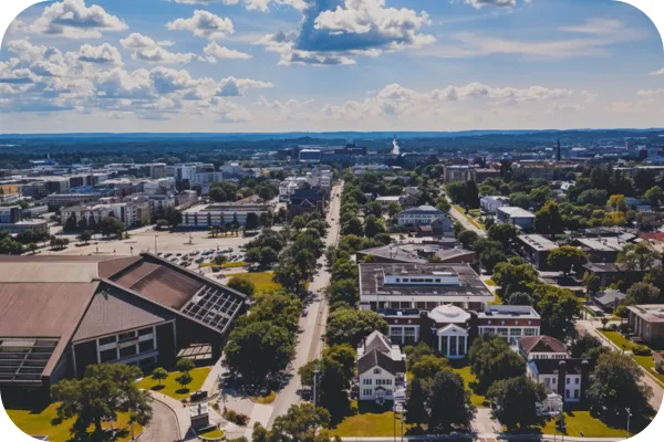 Image is of Tallahassee One of the Best Cities to Raise a Family in Florida